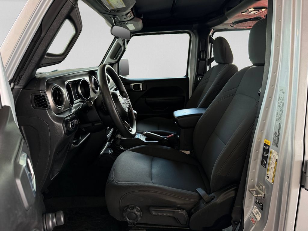 Used 2022 Jeep Gladiator Sport AWD/4WD image 22