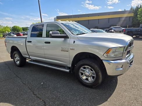 Used 2018 RAM 2500 Tradesman w/ Chrome Appearance Group image 8