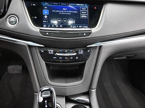 Used 2023 Cadillac XT5 Premium Luxury FWD image 14