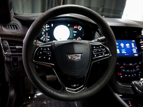 Used 2016 Cadillac CTS V image 11
