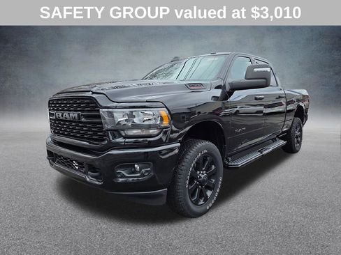 Used 2024 RAM 2500 Big Horn w/ Night Edition image 4