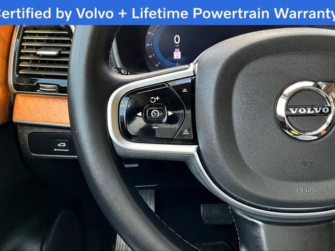 Certified 2025 Volvo XC90 B6 Plus image 26