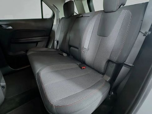 Used 2017 Chevrolet Equinox LT w/ Convenience Package image 24