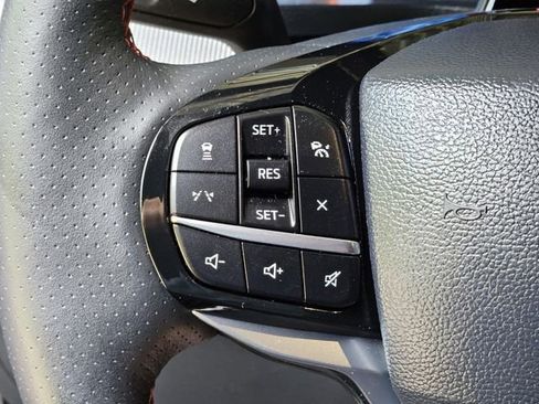 Used 2025 Ford Explorer ST-Line AWD/4WD image 17