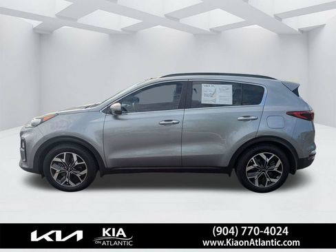 Used 2022 Kia Sportage EX w/ EX Technology Package FWD image 6