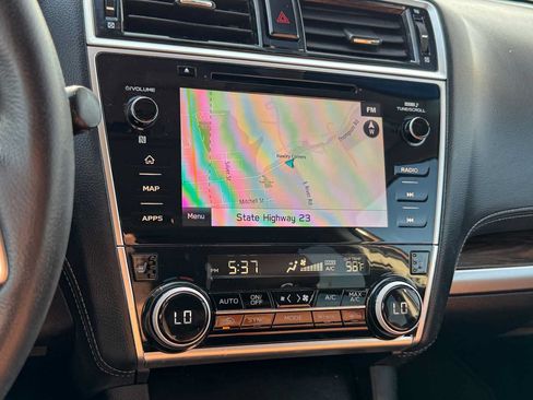 Used 2019 Subaru Outback 2.5i Touring AWD/4WD image 19