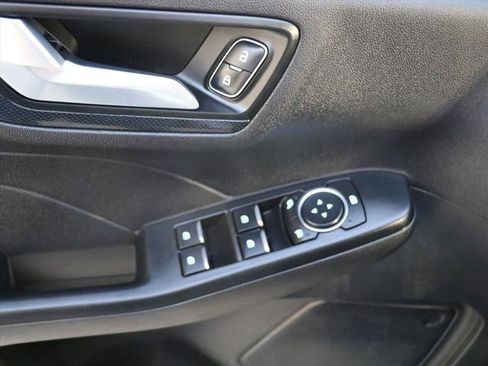 Used 2025 Ford Escape ST-Line w/ Tech Pack #1 image 18