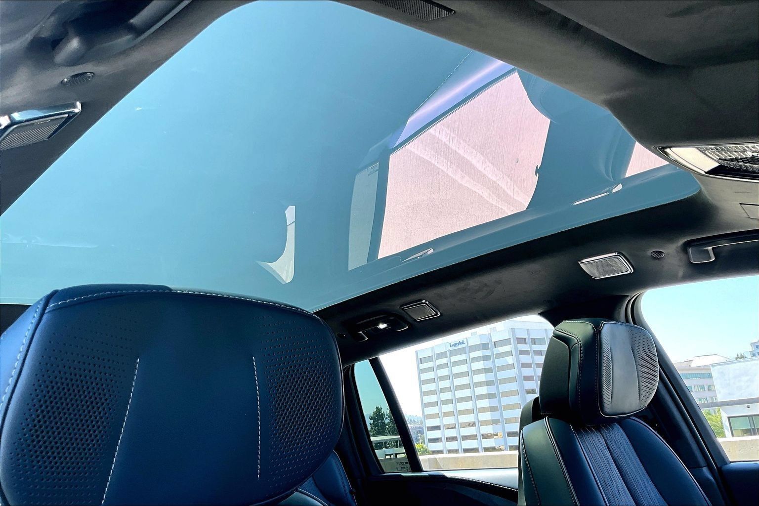New 2026 Cadillac Escalade IQ Luxury 2 w/ LPO, Floor Liner Package AWD/4WD image 18