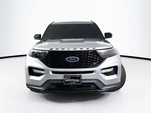 Used 2020 Ford Explorer ST w/ ST High-Performance Pack AWD/4WD image 5