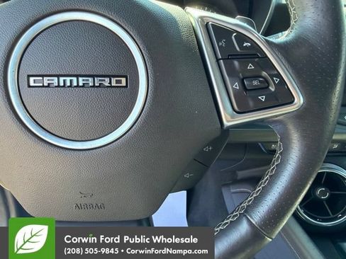Used 2017 Chevrolet Camaro LT RWD image 18