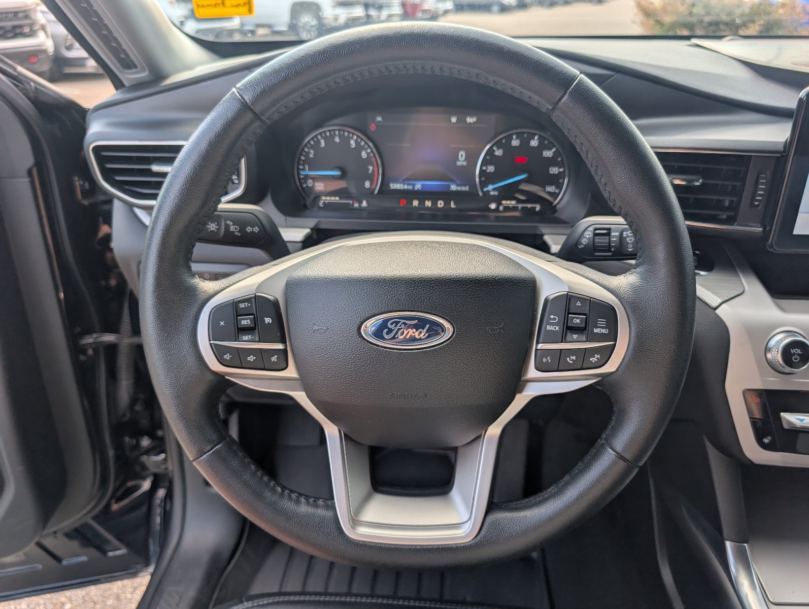 Used 2024 Ford Explorer XLT w/ Equipment Group 202A AWD/4WD image 24