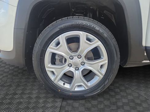 Used 2019 Jeep Renegade Limited w/ Safety and Security Group AWD/4WD image 33