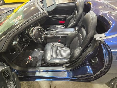 Used 1999 Chevrolet Corvette Convertible w/ Memory Pkg image 21