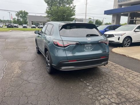 Used 2025 Honda HR-V Sport image 12