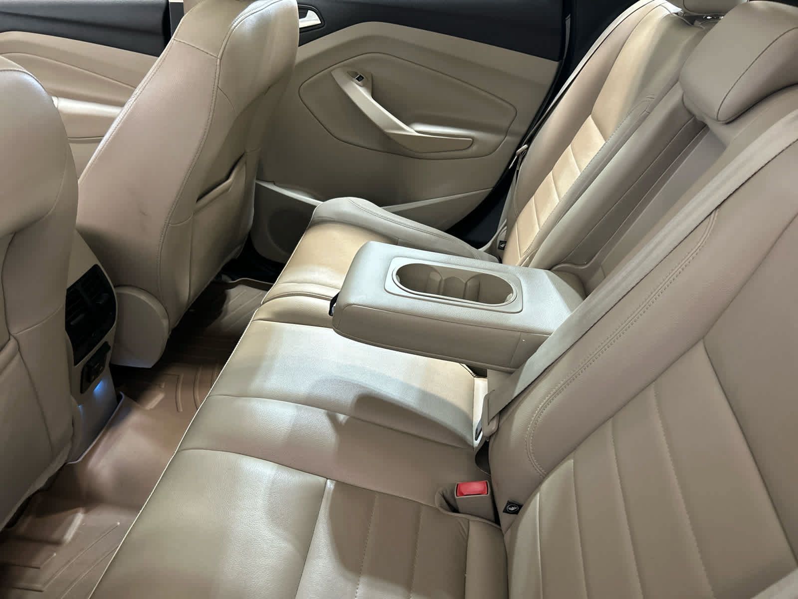 Used 2013 Ford C-MAX SEL FWD image 10