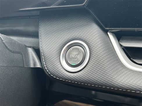 Used 2025 Chevrolet Equinox LT image 26