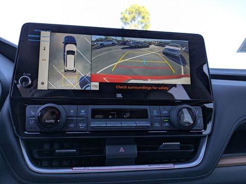 New 2026 Toyota Grand Highlander Platinum image 24