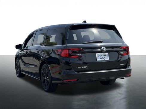 Used 2024 Honda Odyssey Sport image 6