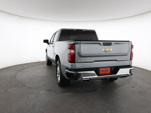 Used 2023 Chevrolet Silverado 1500 LT w/ Z71 Off-Road Package AWD/4WD image 10