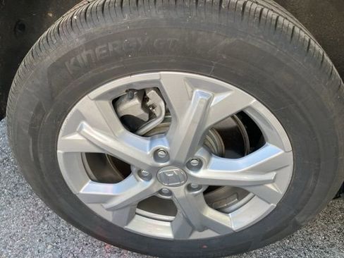 Used 2025 Honda HR-V LX image 5