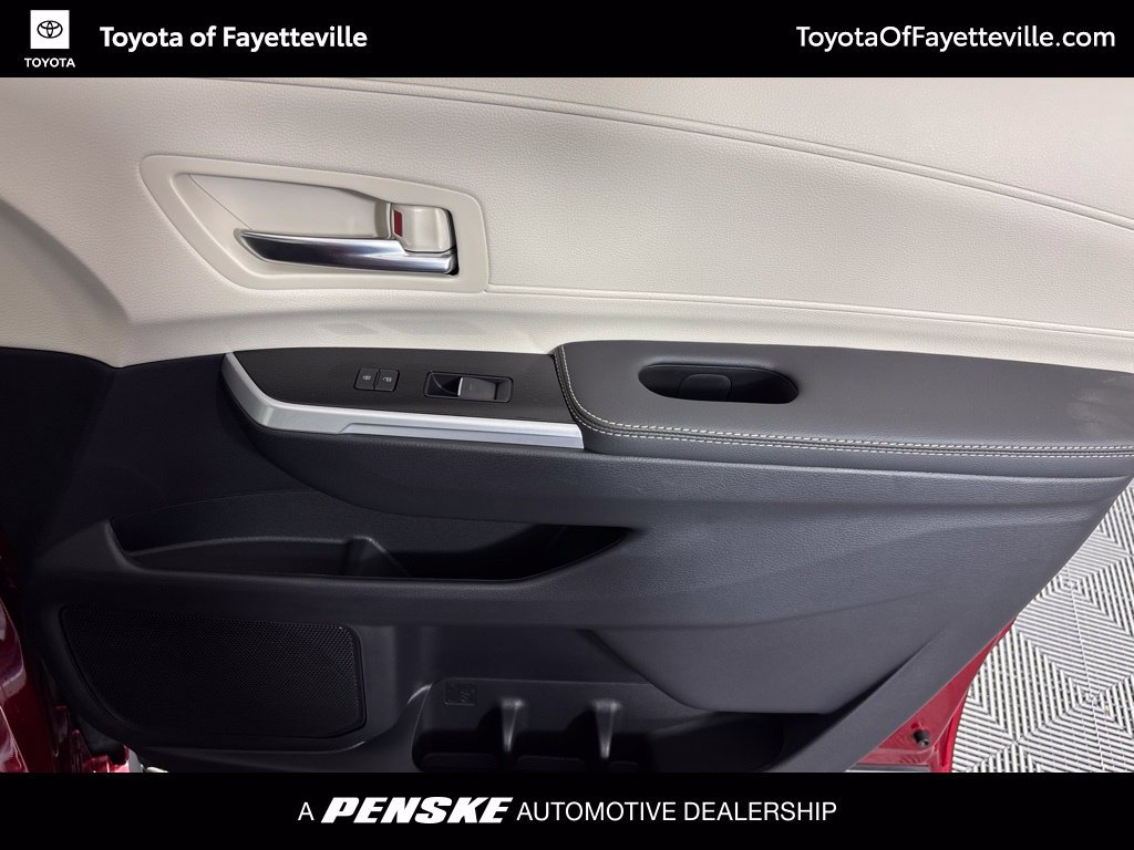 New 2026 Toyota Sienna Platinum AWD/4WD image 12