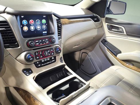 Used 2016 GMC Yukon Denali w/ Open Road Package image 31