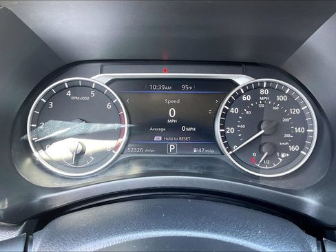 Used 2024 Nissan Sentra SV FWD image 13