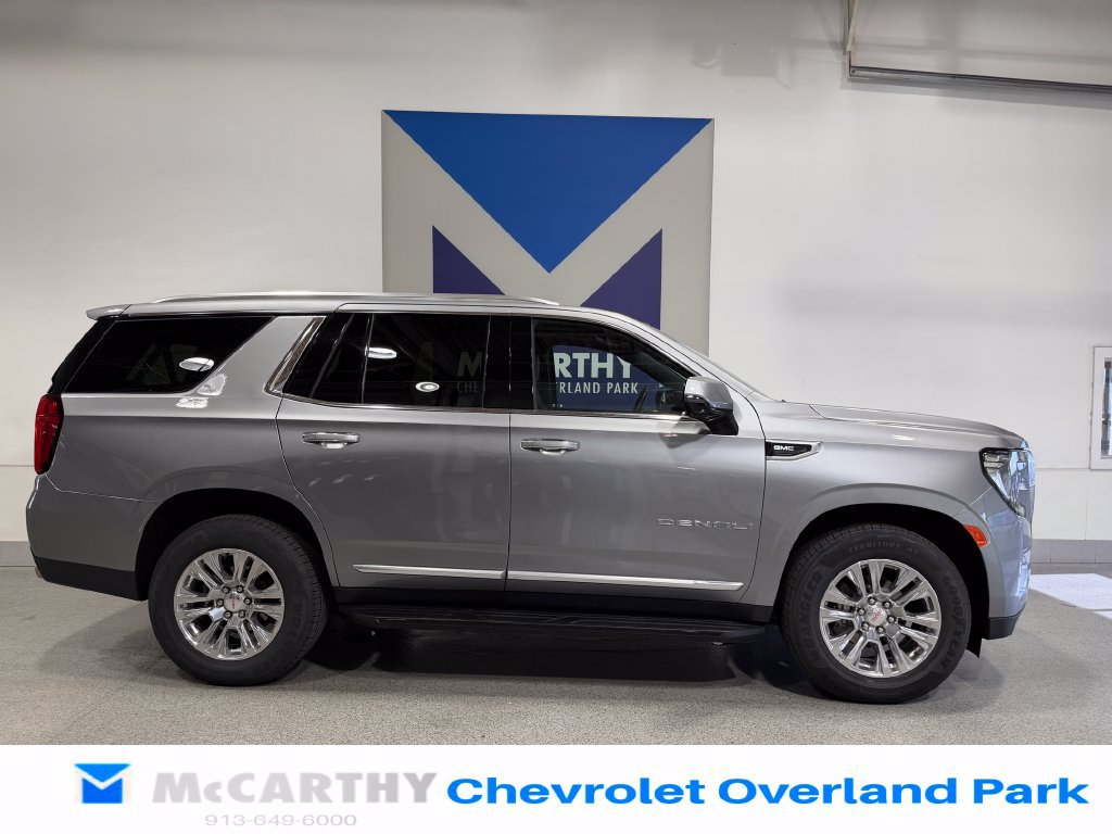 Used 2024 GMC Yukon Denali AWD/4WD image 4