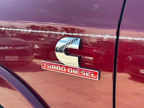 Used 2019 RAM 2500 Laramie AWD/4WD image 18