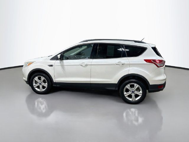 Used 2016 Ford Escape SE w/ SE Leather Comfort Package AWD/4WD image 10