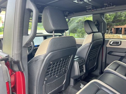 New 2026 Ford Bronco Big Bend w/ Black Diamond Package AWD/4WD image 16