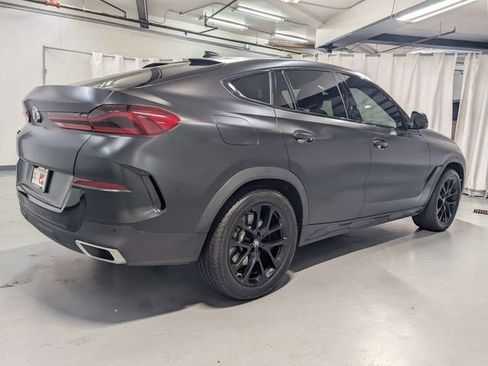 Used 2022 BMW X6 xDrive40i w/ Premium Package AWD/4WD image 3