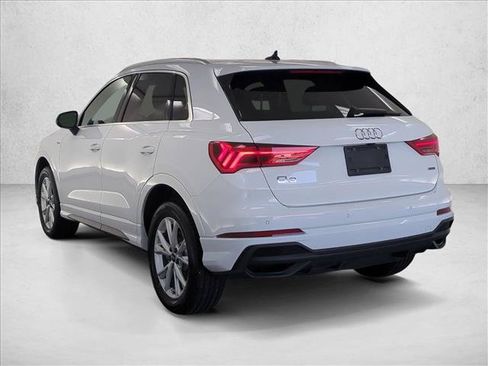 Used 2023 Audi Q3 2.0T Premium AWD/4WD image 8