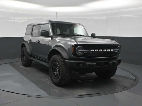Used 2023 Ford Bronco Wildtrak AWD/4WD image 2