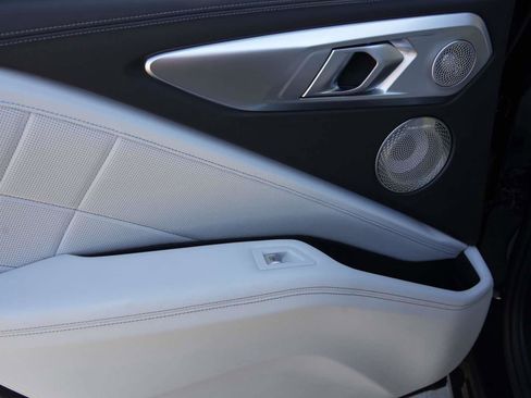 New 2026 BMW XM Label Red image 9