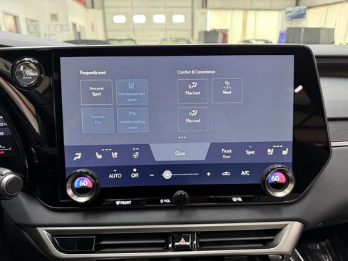 Used 2025 Lexus RX 350 Premium image 27