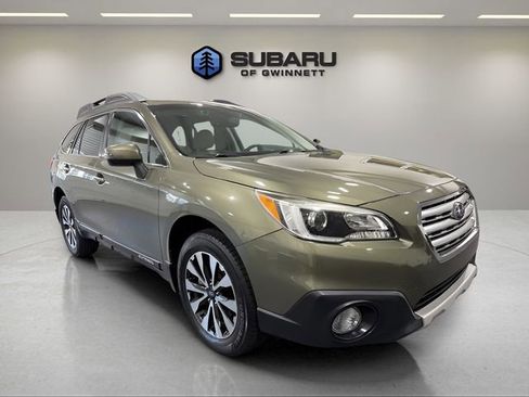 Used 2017 Subaru Outback 2.5i Limited image 7