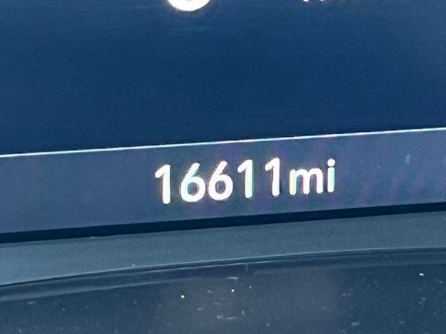 Used 2025 Chevrolet Blazer LT image 20