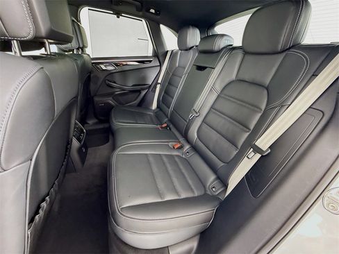 New 2026 Porsche Macan S image 26