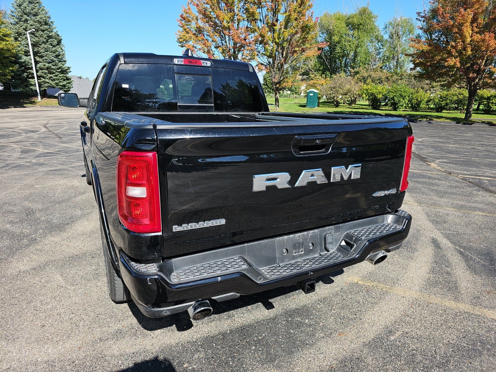 Used 2025 RAM 1500 Laramie w/ Sport Appearance Package AWD/4WD image 3