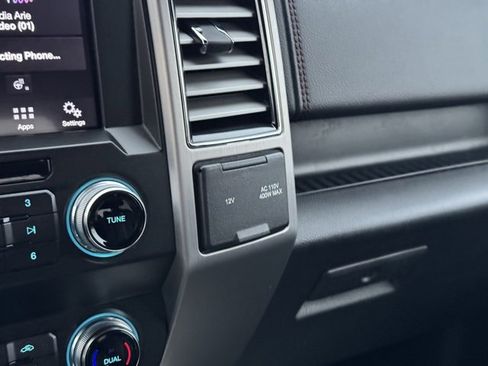 Certified 2019 Ford F150 Platinum w/ Equipment Group 701A Luxury image 14