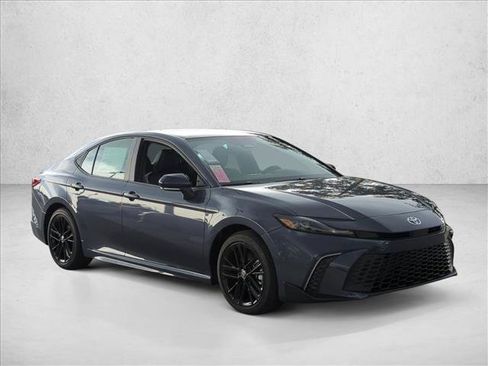New 2026 Toyota Camry SE FWD image 7