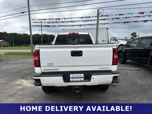 Used 2015 GMC Sierra 2500 Denali w/ Duramax Plus Package AWD/4WD image 6