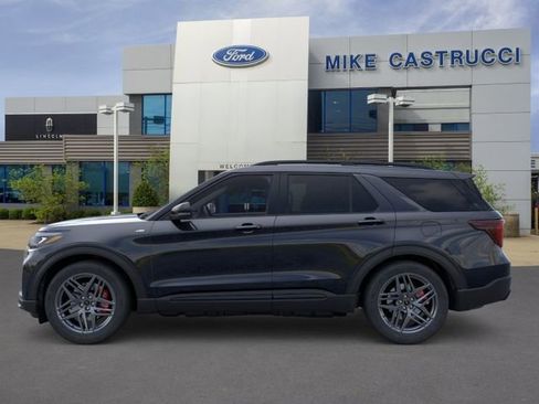 New 2026 Ford Explorer ST-Line w/ ST-Line Street Pack AWD/4WD image 3