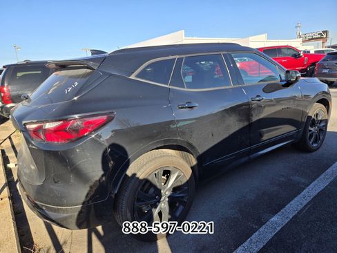 Used 2021 Chevrolet Blazer RS image 4