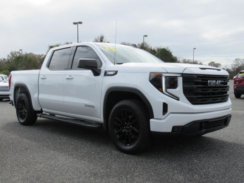 Used 2025 GMC Sierra 1500 Elevation RWD image 1