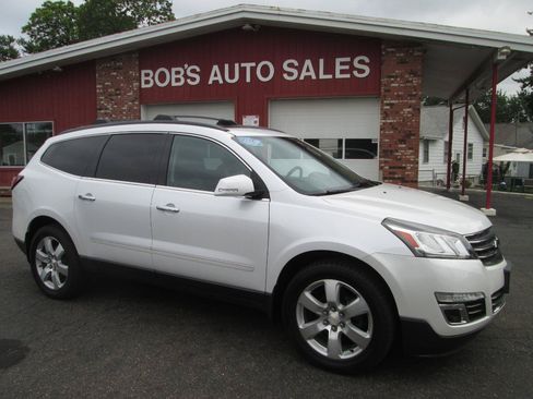Used 2016 Chevrolet Traverse LTZ AWD/4WD image 1