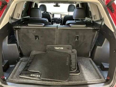 Used 2025 Volkswagen Atlas SEL Premium R-Line AWD/4WD image 18