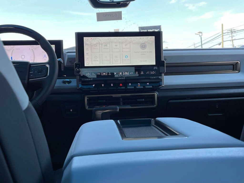 New 2024 GMC Hummer EV 2X w/ Extreme Off-Road Package AWD/4WD image 13