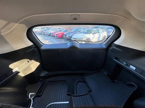 Used 2025 Honda CR-V LX image 33